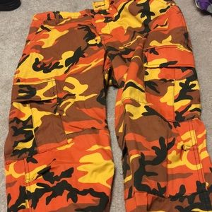 Orange camo pants I’m flexible with the price 👍🏻